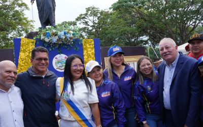 NAYROBY ABREU JURAMENTADA COMO ALCALDESA DEL MUNICIPIO BOLIVARIANO ANGOSTURA