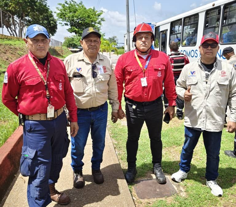 FERROMINEROS EN LA GUAIRA: HÉROES DE LA SOLIDARIDAD