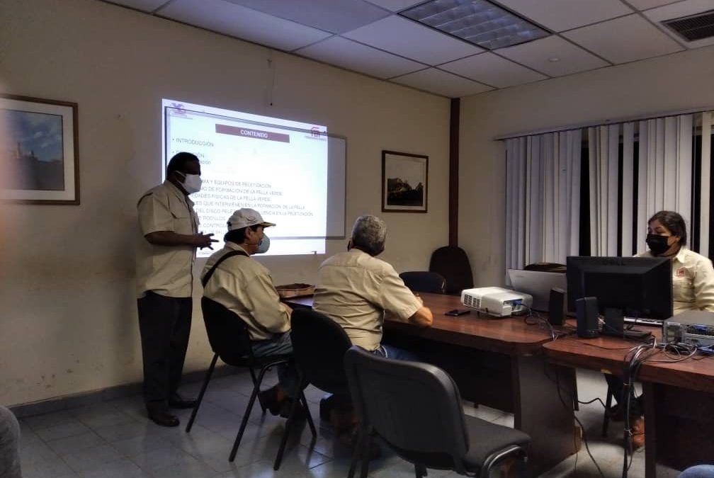 Ferrominera continuará programas de capacitación en el 2022