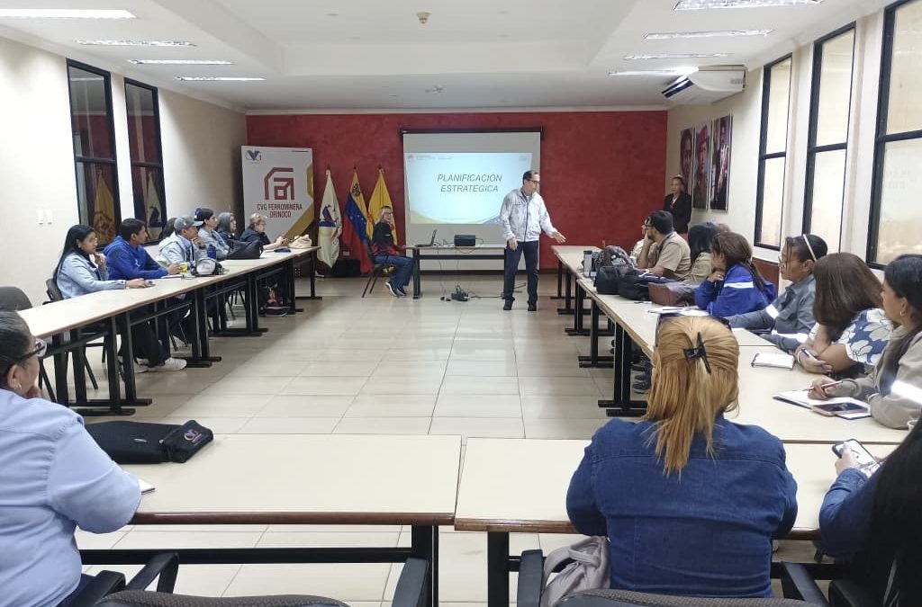 FERROMINERA IMPULSA FORMACIÓN ESTRATÉGICA A TRAVÉS DE LA SUNAI