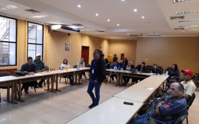 Ferromineros refuerzan competencias en muestreo de productos ferríferos