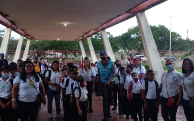 UEC «General Piar» celebra 68 años de su fundación
