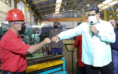 Presidente Maduro destaca participación de los CPTT en la recuperación industrial del país