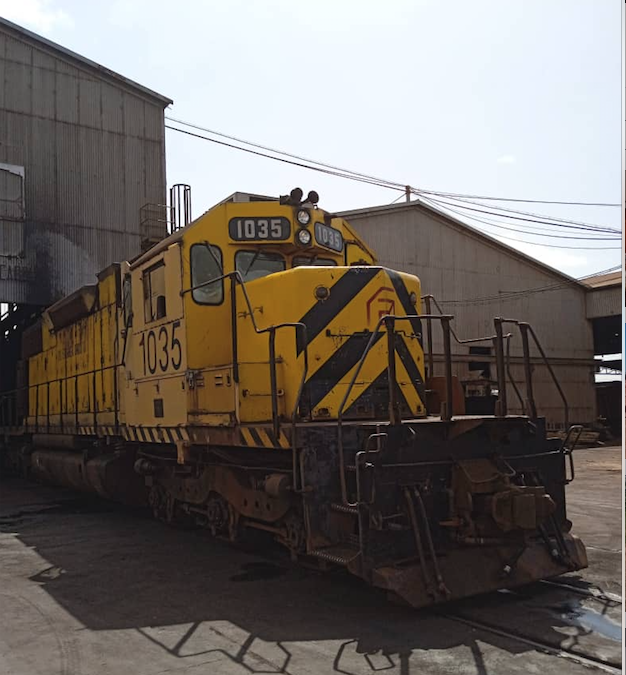 Ferrocarril logra activación y puesta en marcha  de la locomotora 1035