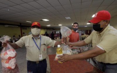 Ferrominera entrega “Combo Hallaquero” a los trabajadores