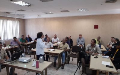 Ferromineros avanzan en la formación del Programa de Gerencia Media