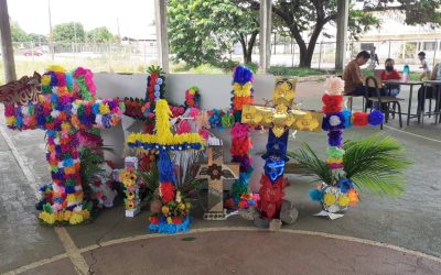 «General Piar honra a las madres y a la Cruz de Mayo»