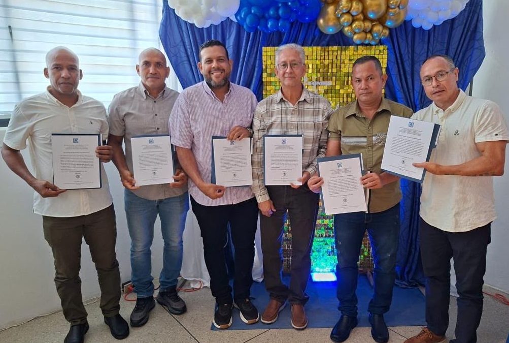 FERROMINEROS SE ACREDITAN MEDIANTE ALIANZA UNEG-CVG