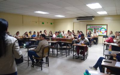 Docentes ferromineros se forman para atender necesidades educativa especiales