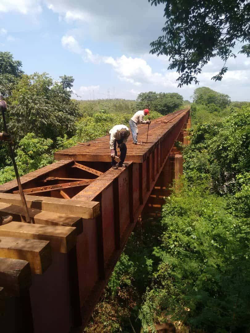 Ciudad Piar puente Río Claro